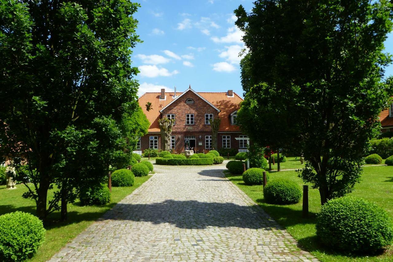 Romantik Hotel Friederikenhof Hotel Restaurant & Spa Lubeck Bagian luar foto